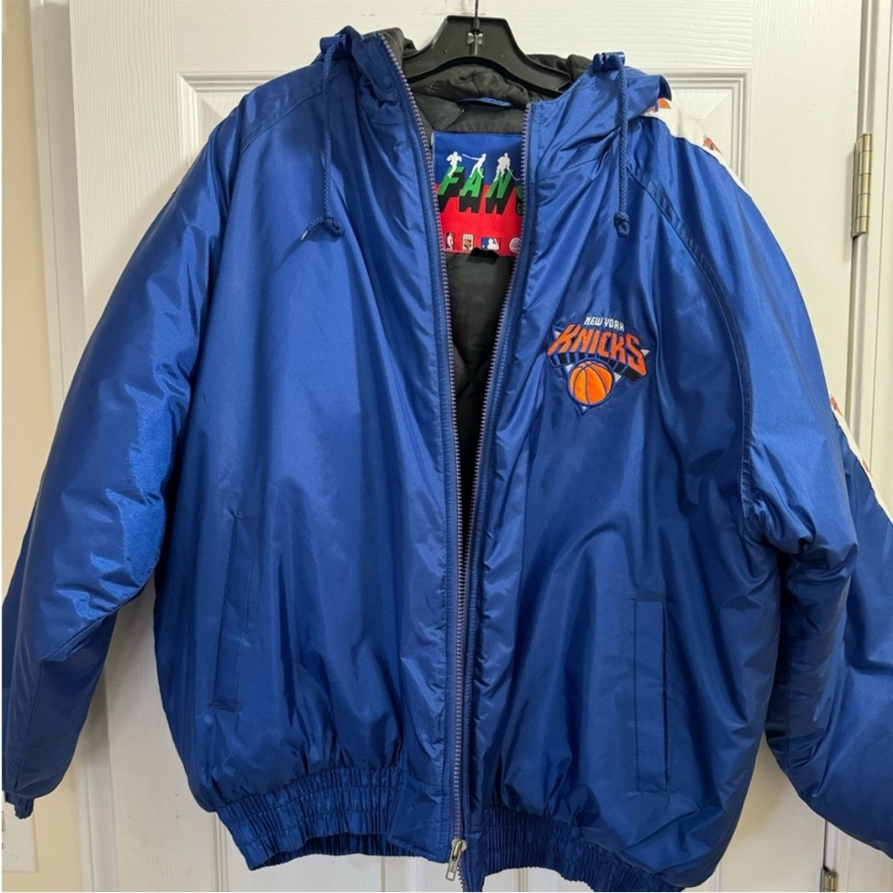 Vintage 90s New York Knicks Blue Jacket 
Size XL Excellent condition
